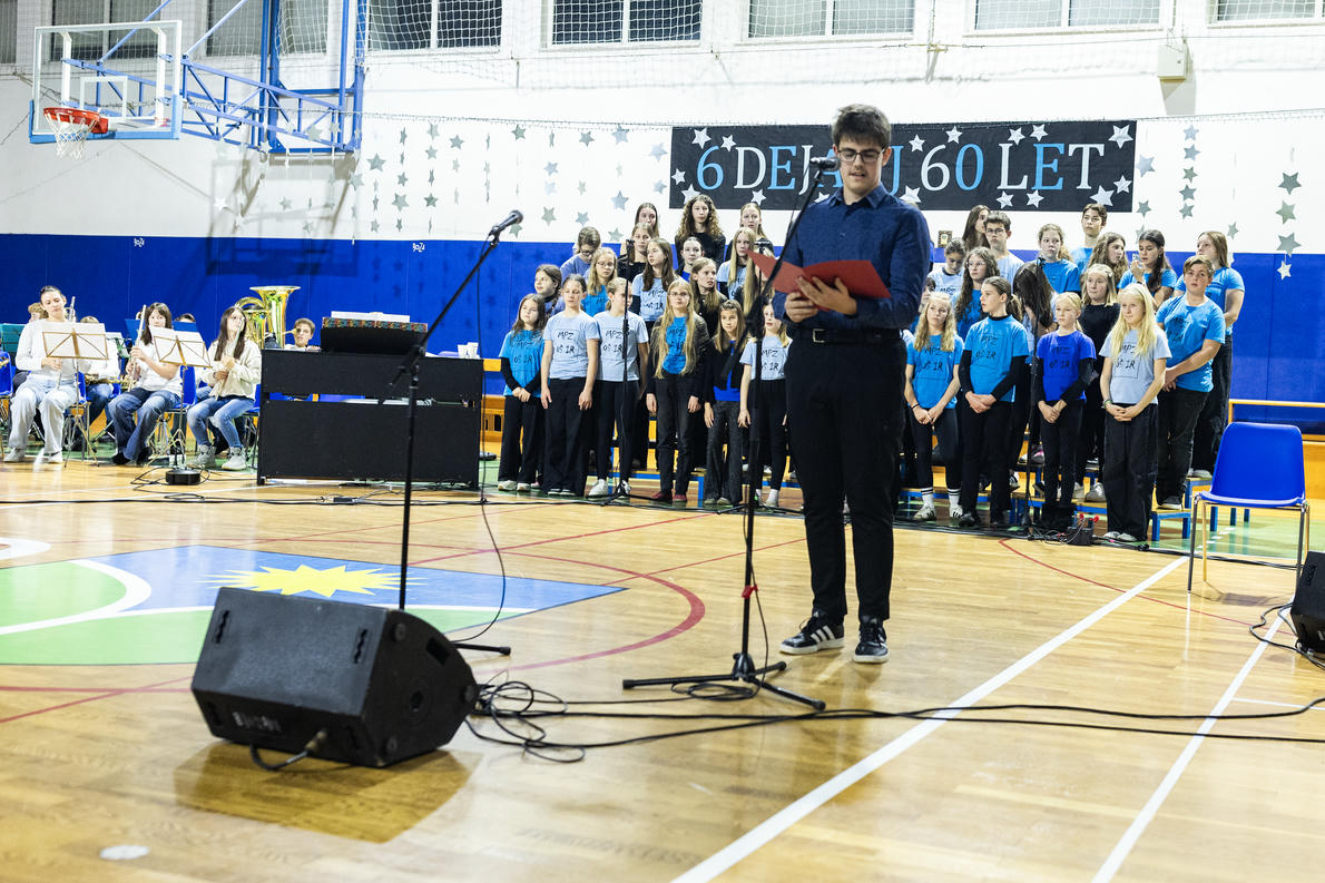 2025 12 11  60 let OS I Roba 63.jpg